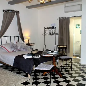 Bed & Breakfast Mas Des Falaises